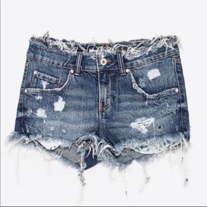 Zara (NWOT) Distressed Denim Shorts
